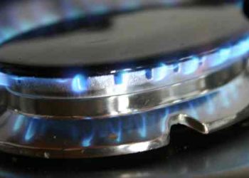Gas load shedding during Ramadan causes inconvenience to citizens in multiple cities