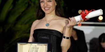 Cannes’ Best Actress Merve Dizdar Faces Backlash Upon Return to Turkey
