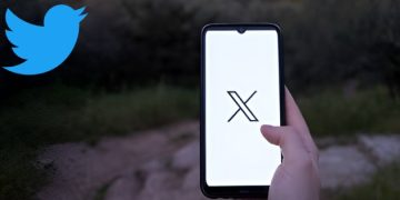 x logo image