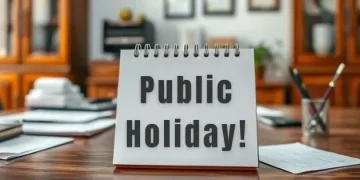 Image Show Public Holiday Write on Calendar of Table